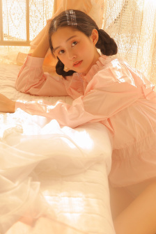一卡二卡三卡国色天香