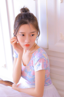 边吃胸边膜下娇喘视频
